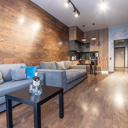 Luxury Apartments Smartplaza Obolon Metro Minskai Kiev Bagian luar foto