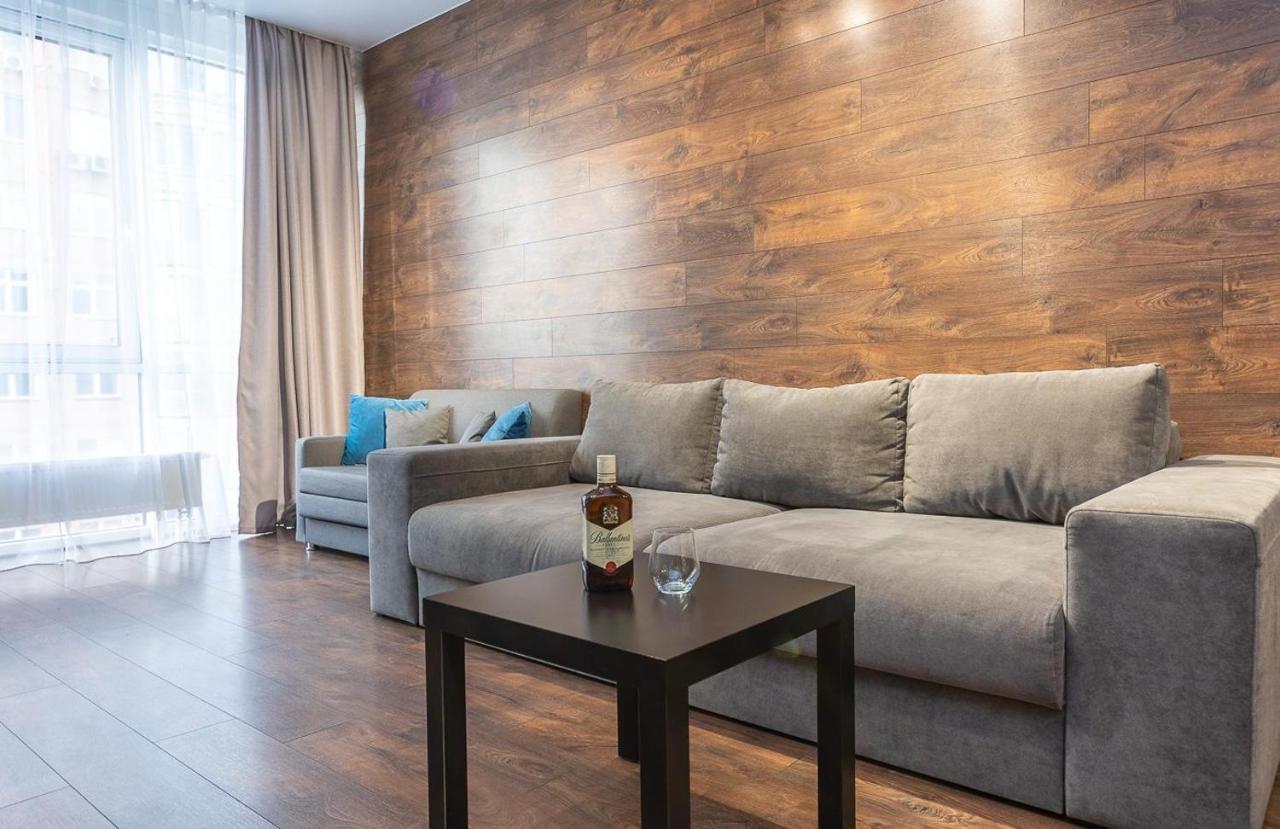 Luxury Apartments Smartplaza Obolon Metro Minskai Kiev Bagian luar foto