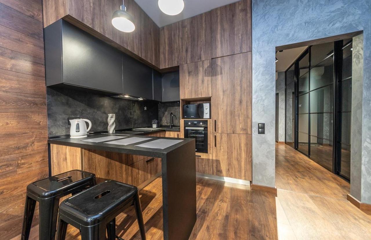 Luxury Apartments Smartplaza Obolon Metro Minskai Kiev Bagian luar foto